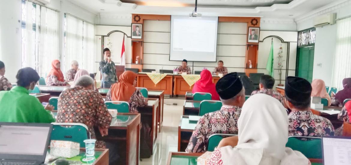 Operator Simpatika Dan Petugas Pengelola Administrasi Belanja Pegawai ...